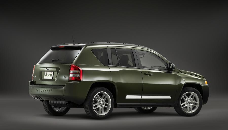  Jeep Compass 2009 года  (фото 18 из 29)